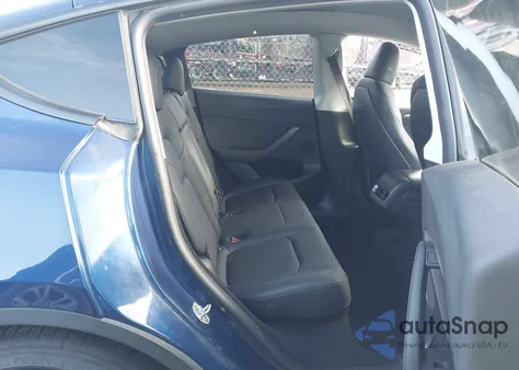 2023 Tesla Model Y Performance Dual Motor All-Wheel Drive z USA, uszkodzony, nr VIN 7SAYGDEFXPF905766